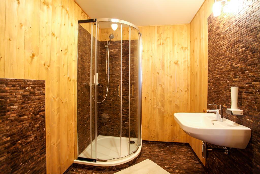 Residence Buffalo Spindleruv Mlyn Room photo